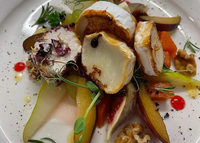 斯特瑞尔兰德全景酒店 4*