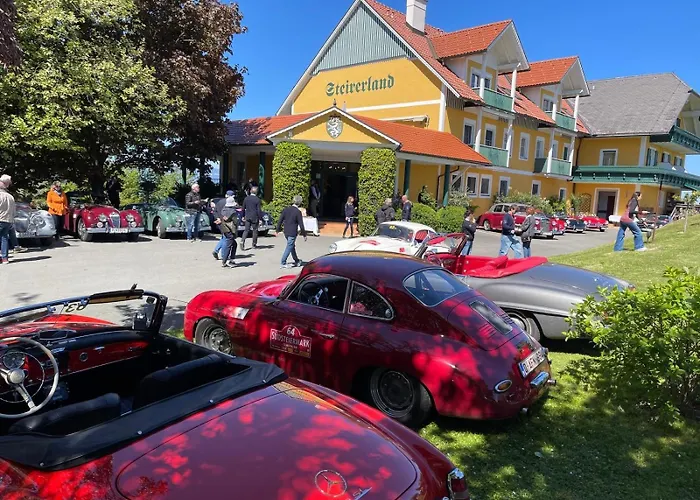 斯特瑞尔兰德全景酒店